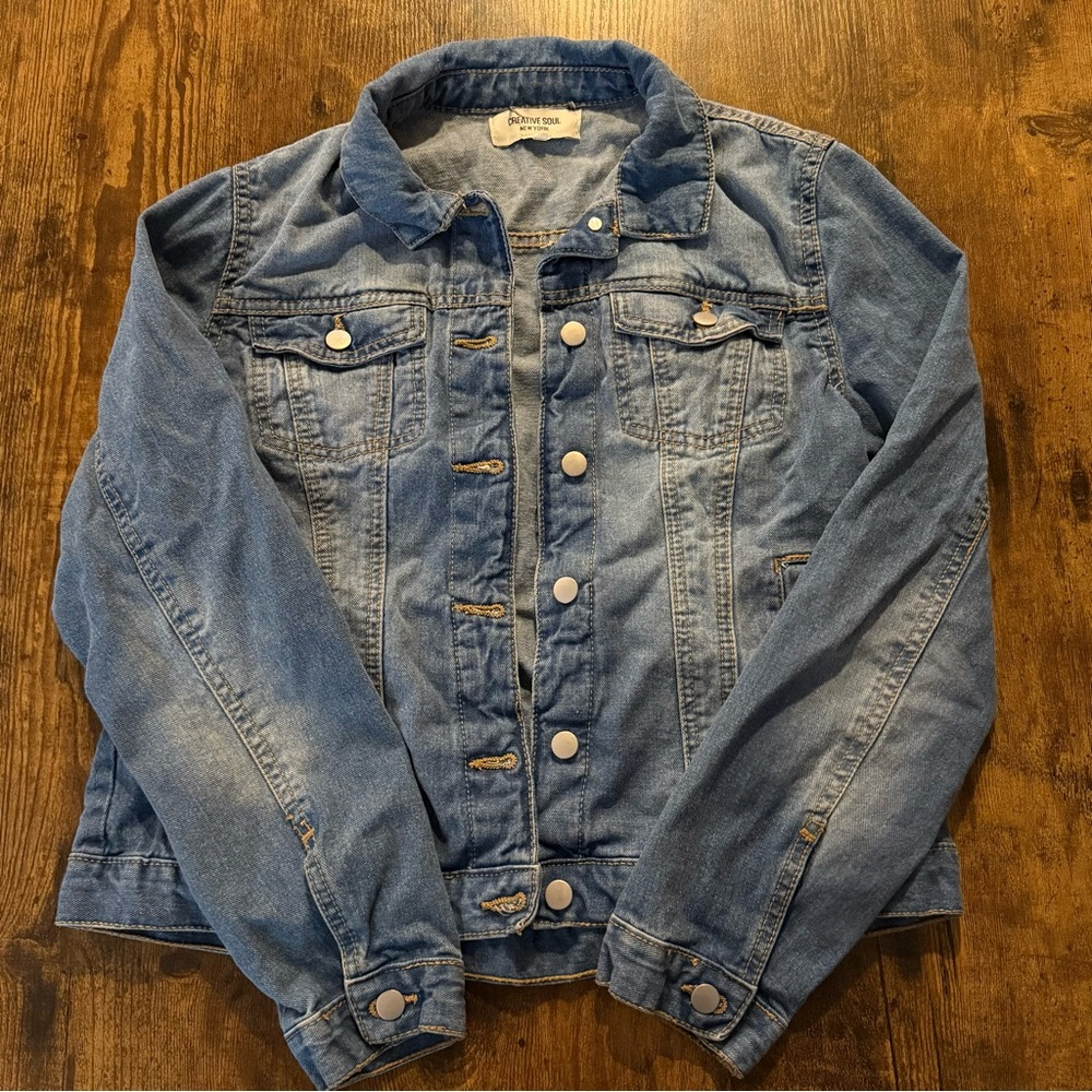 Classic Light Blue Denim Jean Jacket - Women's